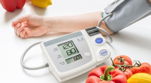 طرق للحفاظ على مستوى ضغط الدم الطبيعي