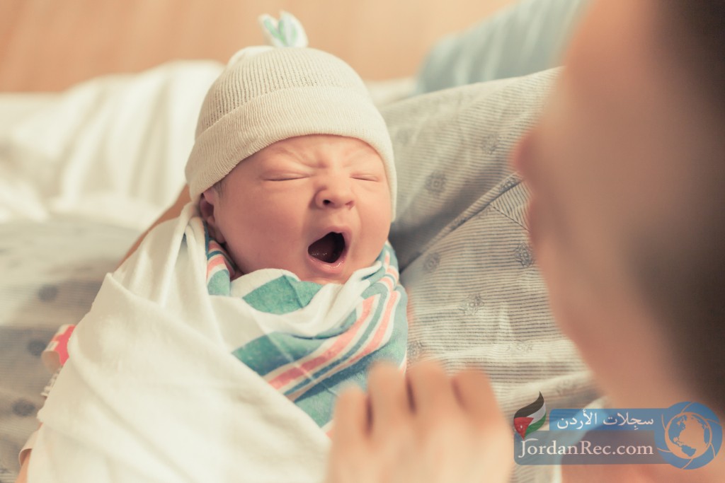 كيف تفهم ما يحتاج طفلك حديث الولادة