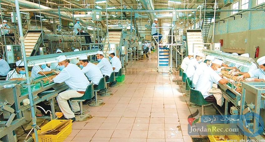 مصنع يعلن عن حاجته إلى عمال إنتاج