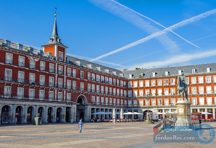 تعرف على أهم مناطق الجذب السياحي في مدريد