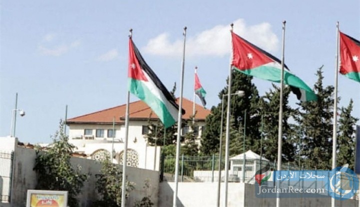 رئيس الوزراء يزف بشرى للأردنيين