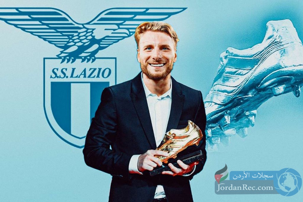 الإيطالي إيموبيلي يتسلم جائزة الحذاء الذهبي لعام 2020
